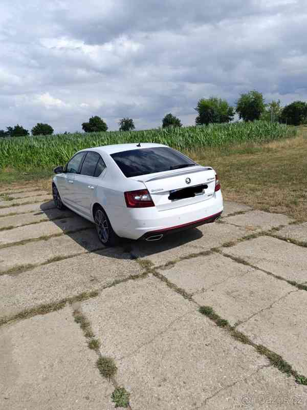 Škoda Octavia III RS - 2.0 TDI, DSG - foto 12
