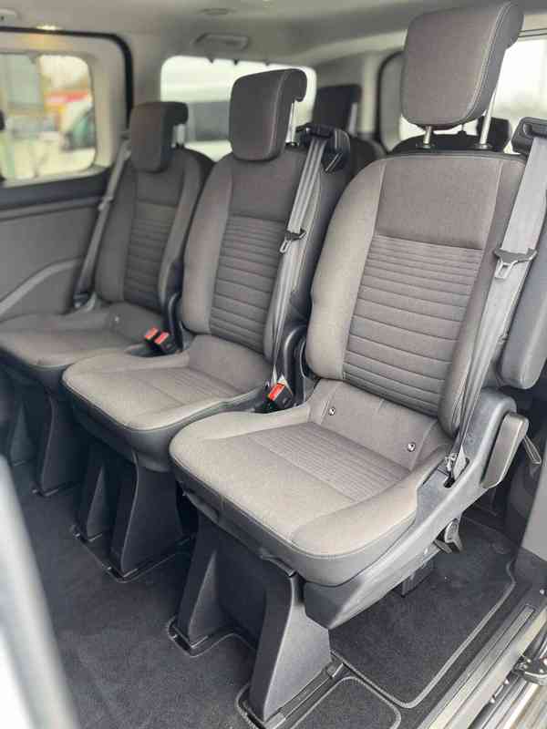 K zapůjčení mikrobus Ford 9míst - foto 5