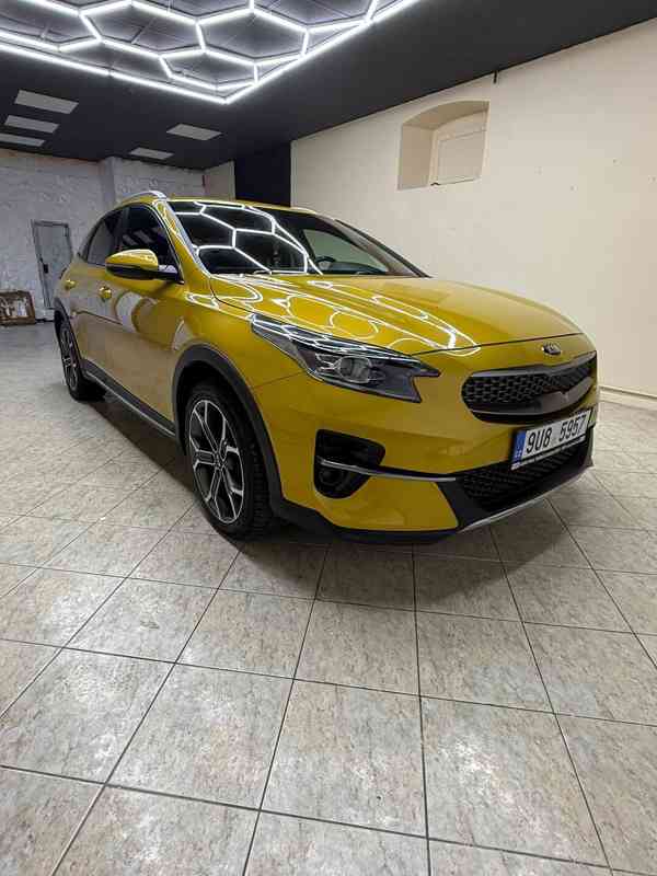 Osobní automobil KIA Xceed  - foto 8
