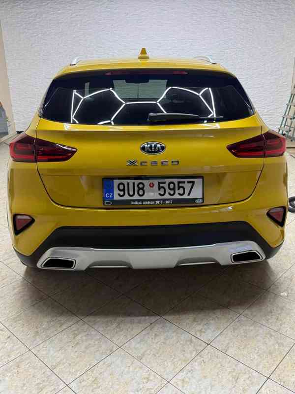 Osobní automobil KIA Xceed  - foto 5