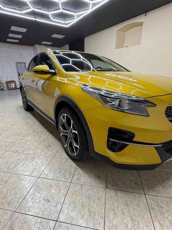 Osobní automobil KIA Xceed  - foto 1