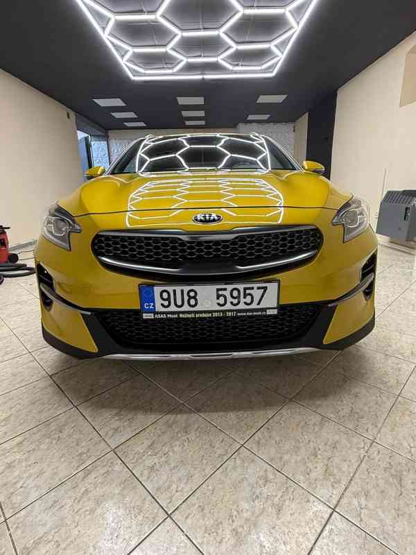 Osobní automobil KIA Xceed  - foto 2