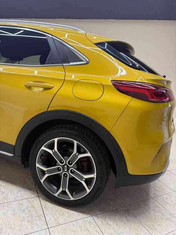 Osobní automobil KIA Xceed  - foto 3