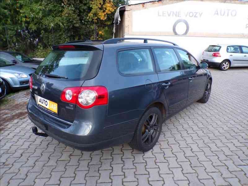 VW Passat Variant 2,0 TDI TAŽ.ZAŘ-NOVÁ STK V CENĚ VOZU - foto 4