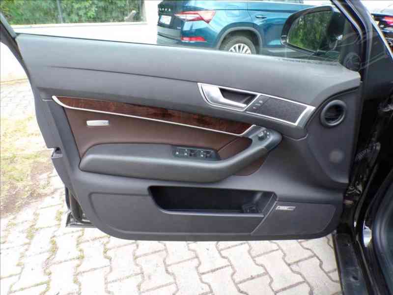 Audi A6 Avant 3,0 TDI 4x4,AUTOMAT,XENON - foto 11