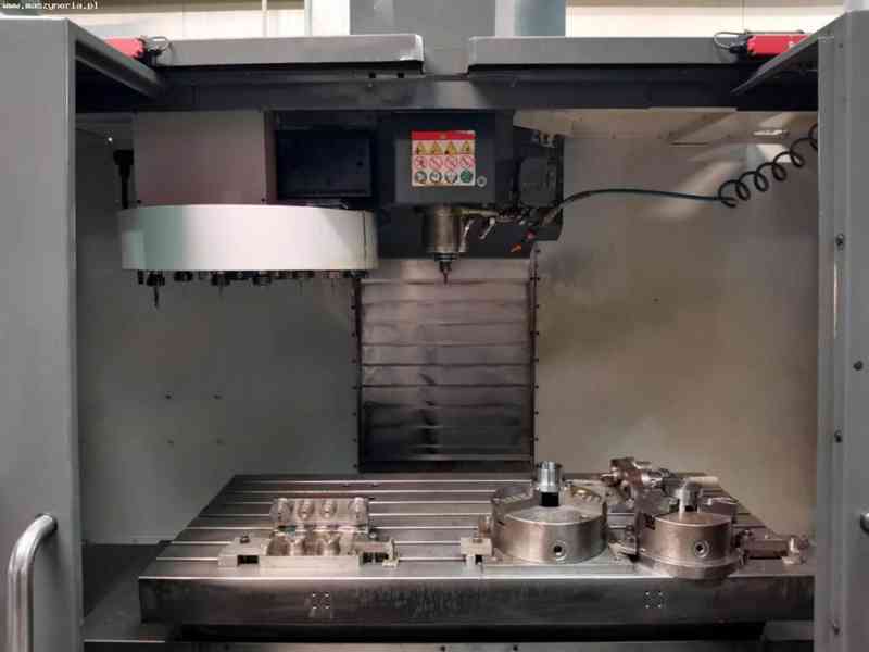 CNC obráběcí centrum HAAS VF-3YT - foto 2