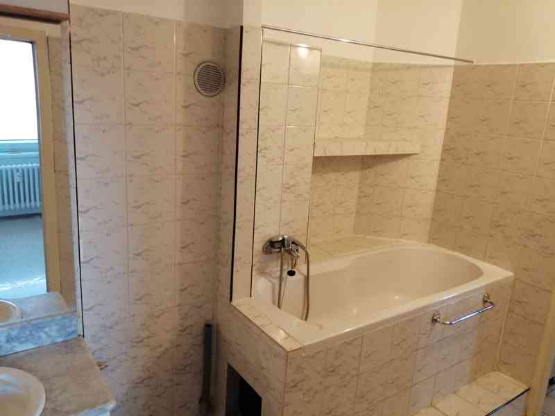 Prodej 3+1 Bystrc, ul. Kuršova, 79 m2, lodžie, šatna  - foto 11
