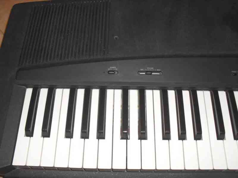 Digitální piano Yamaha YPP-15 - foto 2