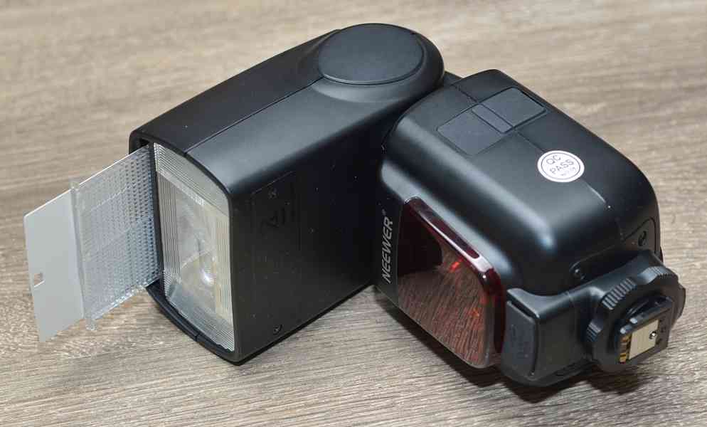 NEEWER NW880S blesk pro Sony*NG:58*TTL*HSS 1/8000s - foto 5