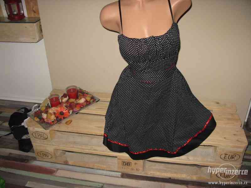 Dámské šaty-italská moda - foto 1