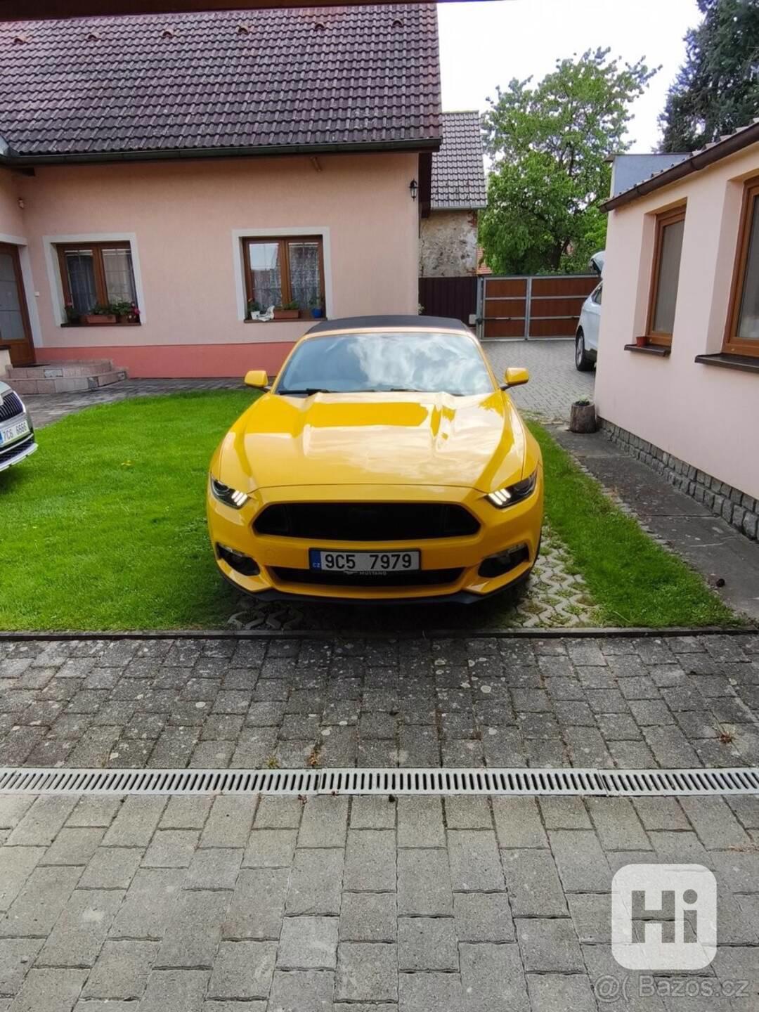 Ford Mustang 3,7   V6 - foto 1
