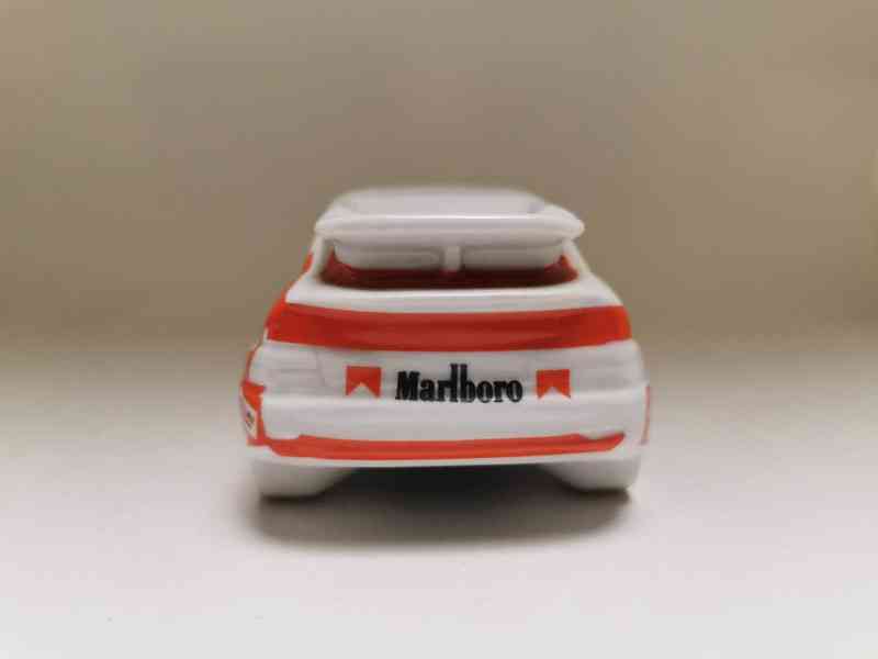 Porcelánový Ford Escort Charouz - foto 4