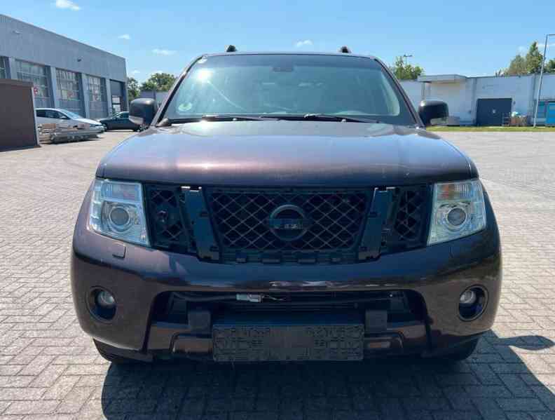Nissan Pathfinder 3.0 dCi 170kw - foto 5