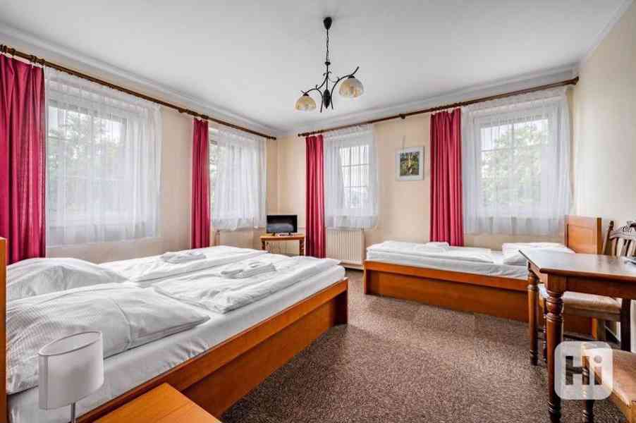 Prodej hotelu (B) 1550m2 na pozemku 3848m2, Liberec - foto 2