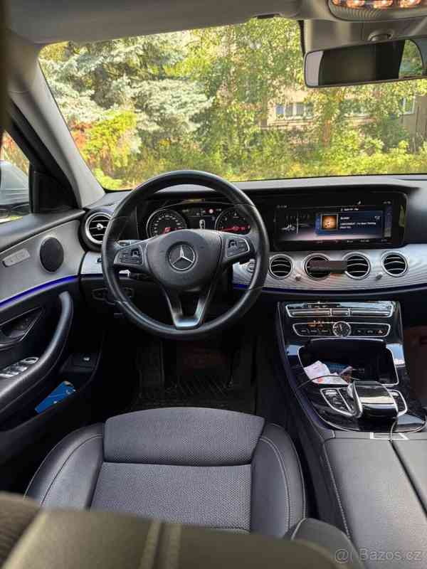 Mercedes-Benz Třídy E E 220 d - foto 6
