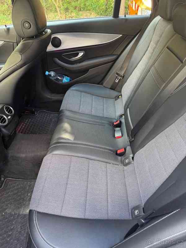Mercedes-Benz Třídy E E 220 d - foto 3
