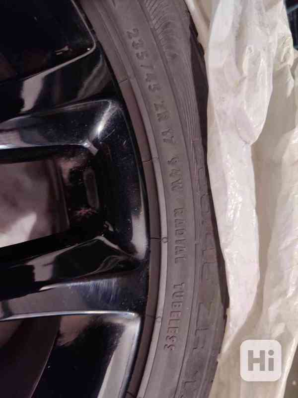 Prodám originální VW alu ráfky 5x112 R17. - foto 2