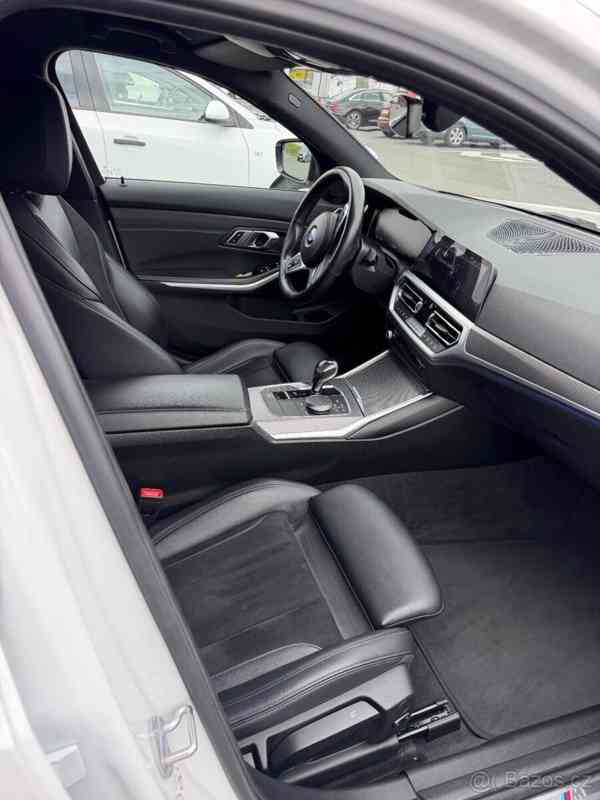 BMW Řada 3 2,0   330i, G20 2019 - foto 9