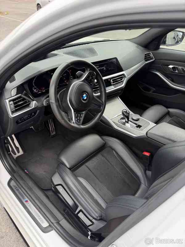 BMW Řada 3 2,0   330i, G20 2019 - foto 10