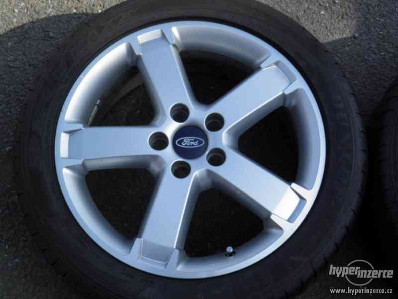 5x108 ET52,5 2 Originál Alu kola Ford 05/50R17 NOVÉ pneu - foto 4