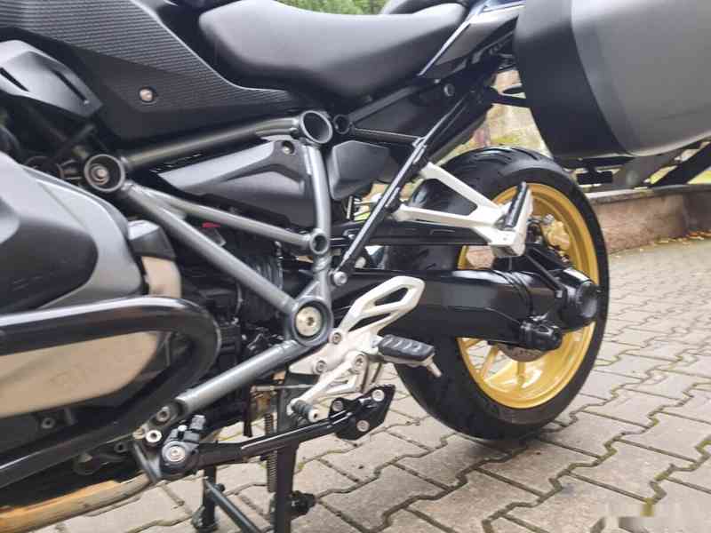 BMW R 1250 RS EXCLUSIVE - TOP - FULL 295.000,- Kč - foto 6
