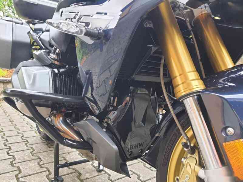BMW R 1250 RS EXCLUSIVE - TOP - FULL 295.000,- Kč - foto 15