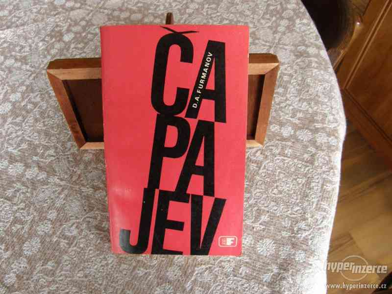 Čapajev - historický román - foto 1