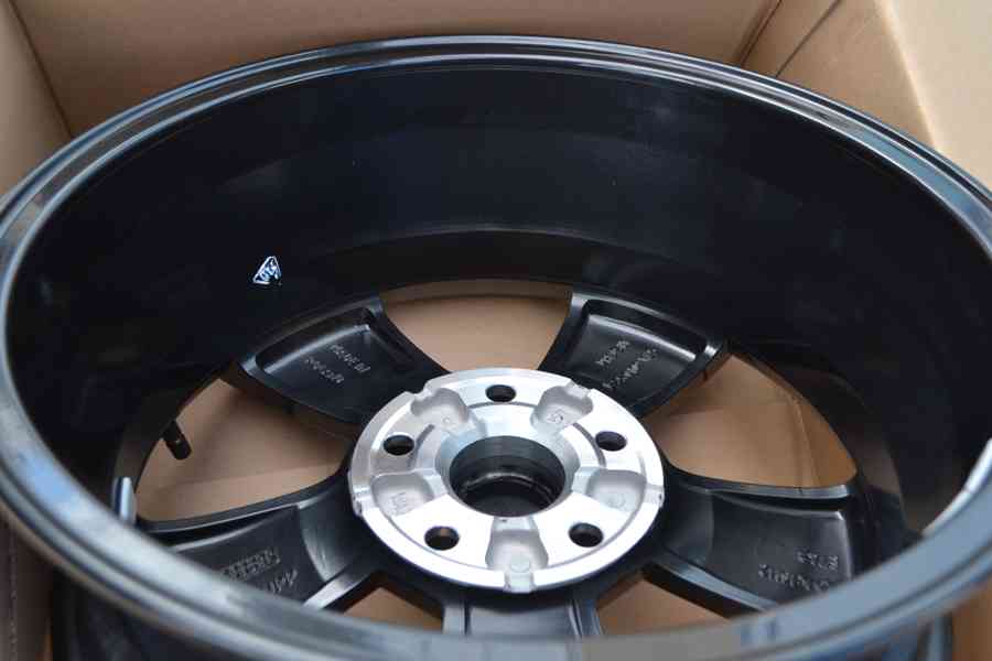 Škoda Karoq,Seat Ateca- NOVÉ 16 orig. alu disky- 6x16, 5x112 - foto 10