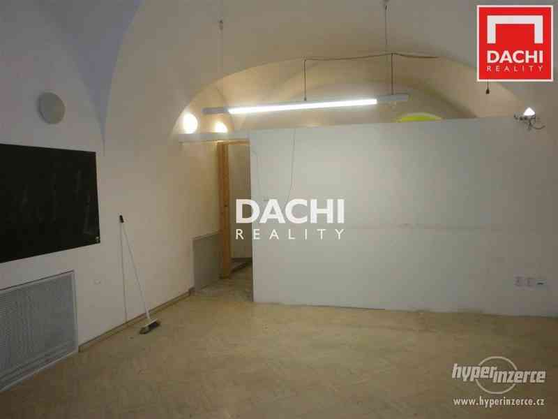 Pronájem nebytového prostoru 120m2, Olomouc ulice 8.května - foto 4