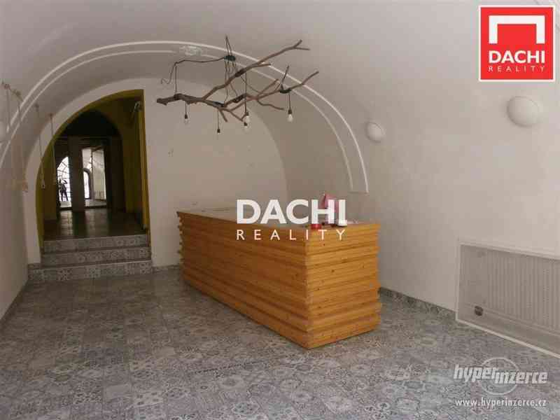 Pronájem nebytového prostoru 120m2, Olomouc ulice 8.května - foto 11