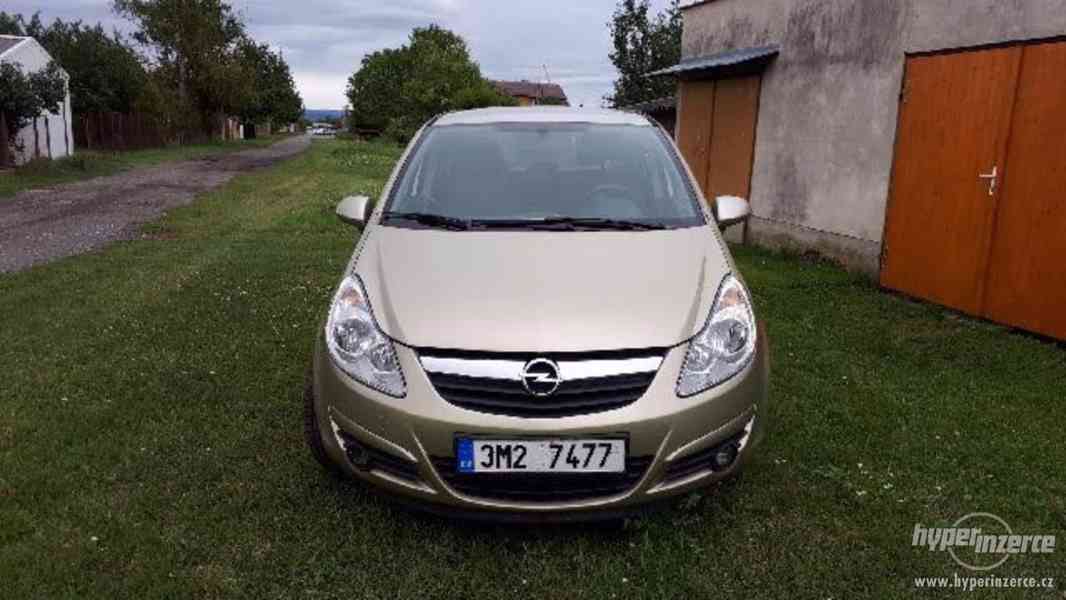 Prodám OPEL Corsa 1.2 16V VAN (AC) - foto 4