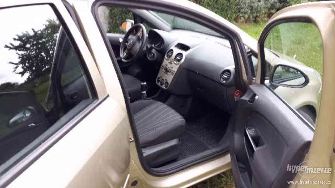 Prodám OPEL Corsa 1.2 16V VAN (AC) - foto 5