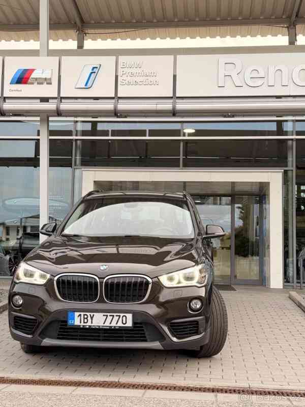 BMW X1 1,5   sDrive18i 103 kW - foto 2