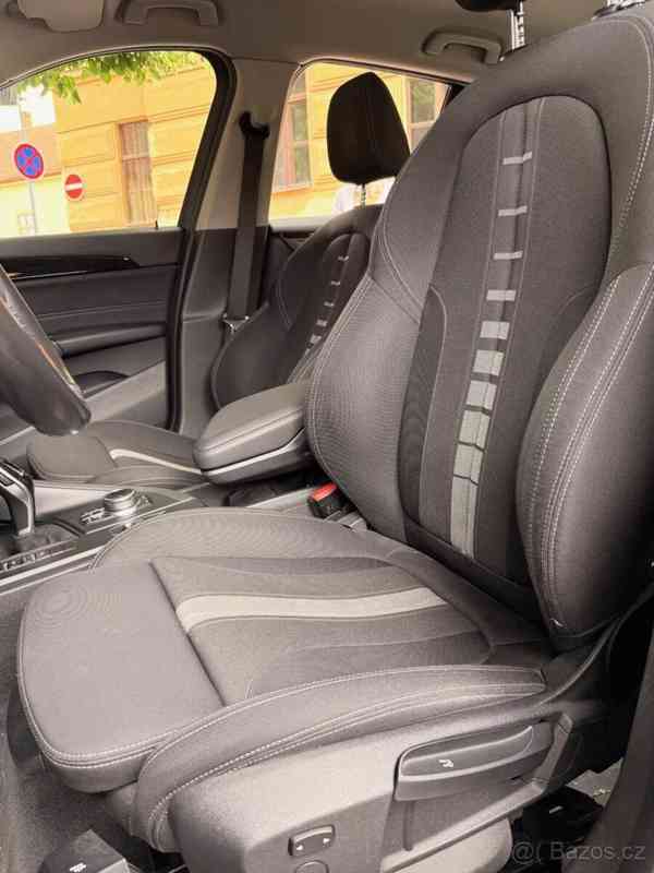 BMW X1 1,5   sDrive18i 103 kW - foto 3