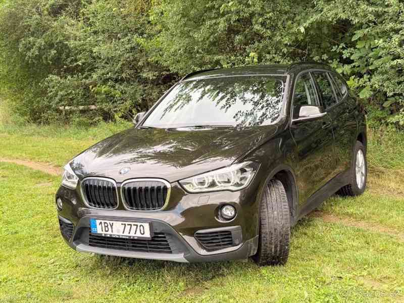 BMW X1 1,5   sDrive18i 103 kW - foto 10