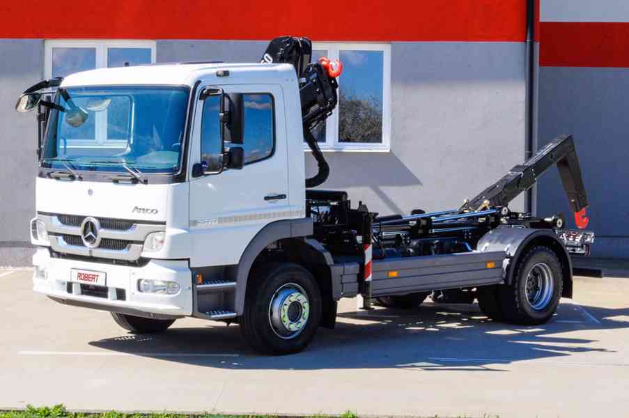 MERCEDES ATEGO 1318 NOVÝ HÁKOVÝ NOSIČ KONTEJNERŮ +HYDR. RUKA - foto 103