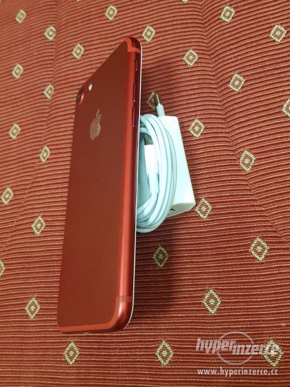 Na prodej Apple iPhone 128GB Red, super stav - foto 6