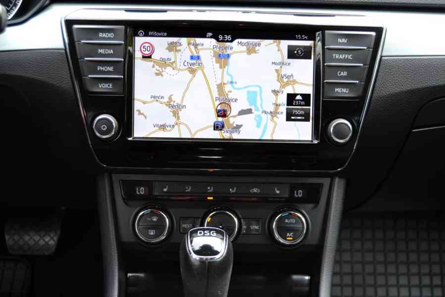Škoda Superb 2.0 TDI 110kW Ambition Navi DSG - foto 9