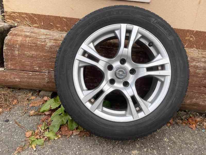 Opel Astra 1,6   16V Caravan – Cosmo - foto 3