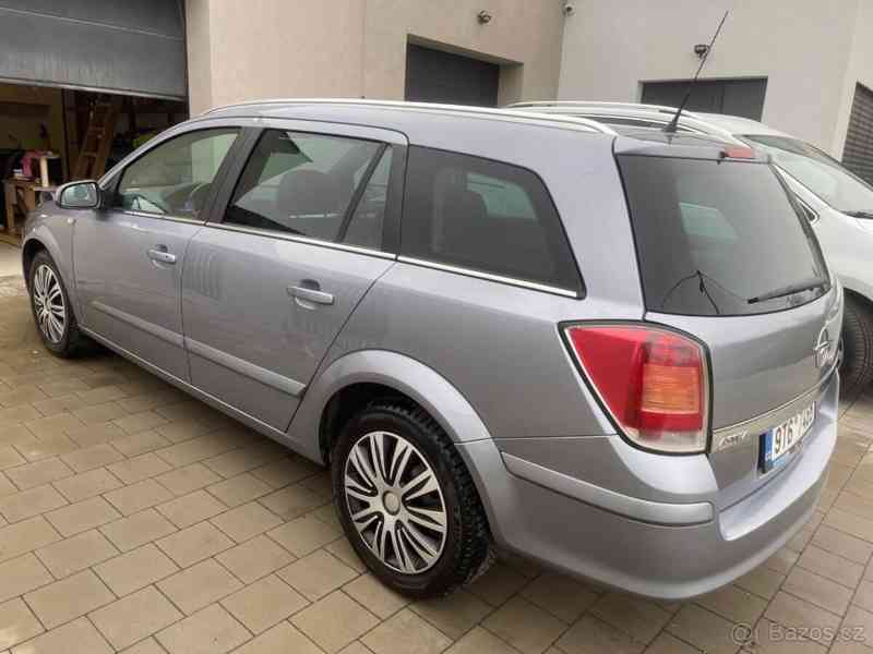 Opel Astra 1,6   16V Caravan – Cosmo - foto 4