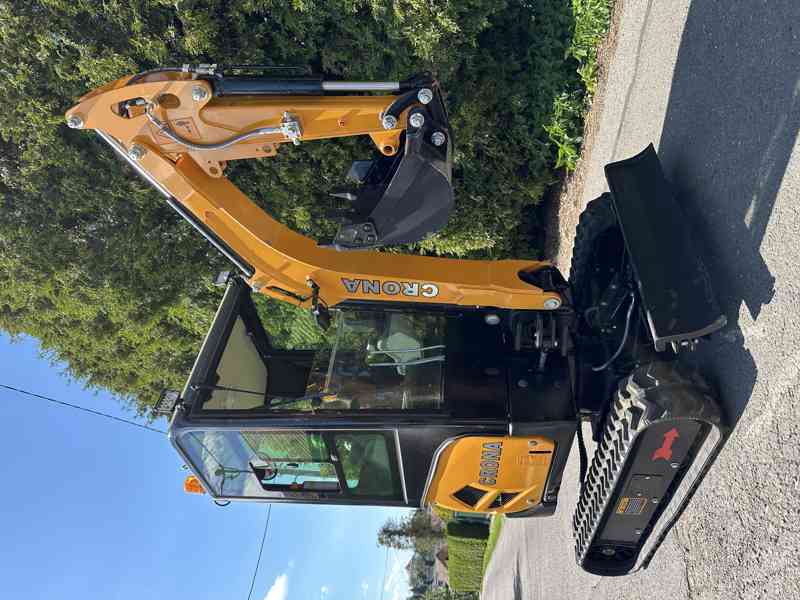 Bagr s kabinou, Minibagr CR18, 1800 kg, KUBOTA, RP - foto 2