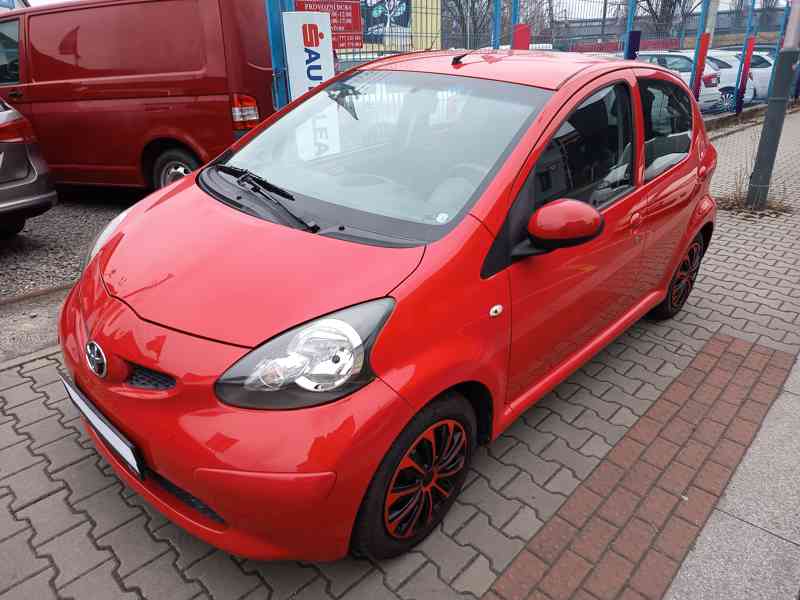 Toyota Aygo 1,0i Comfort ČR  - foto 4