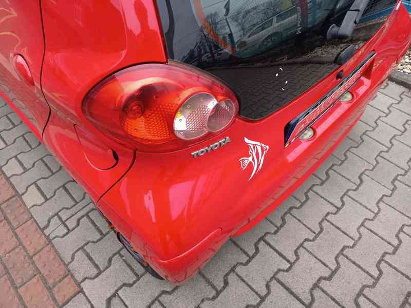 Toyota Aygo 1,0i Comfort ČR  - foto 11