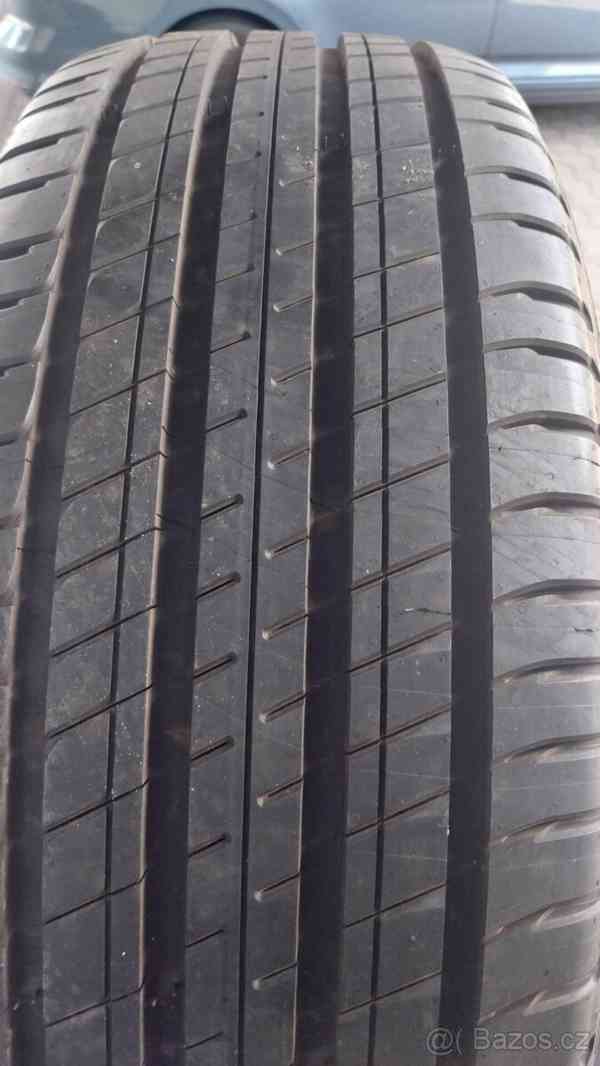 Prodám 4 x letní pneu Michelin 235/60/18 - foto 3