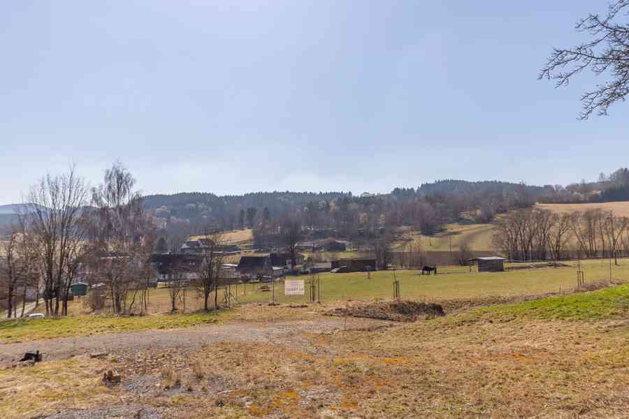 Slunný stavební pozemek s výhledem, Mokrosuky u Sušice - foto 15