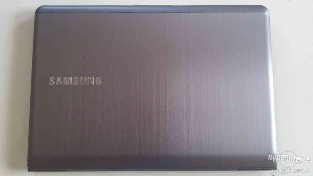 Dotykový Ultrabook 13.3" SuperBright - Samsung 540U - foto 3
