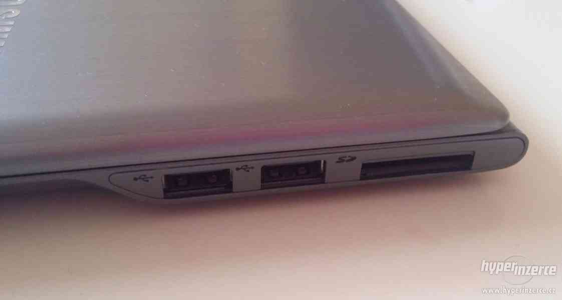 Dotykový Ultrabook 13.3" SuperBright - Samsung 540U - foto 4