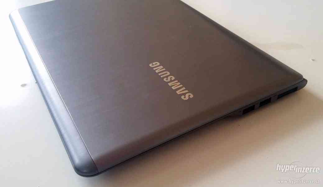 Dotykový Ultrabook 13.3" SuperBright - Samsung 540U - foto 6