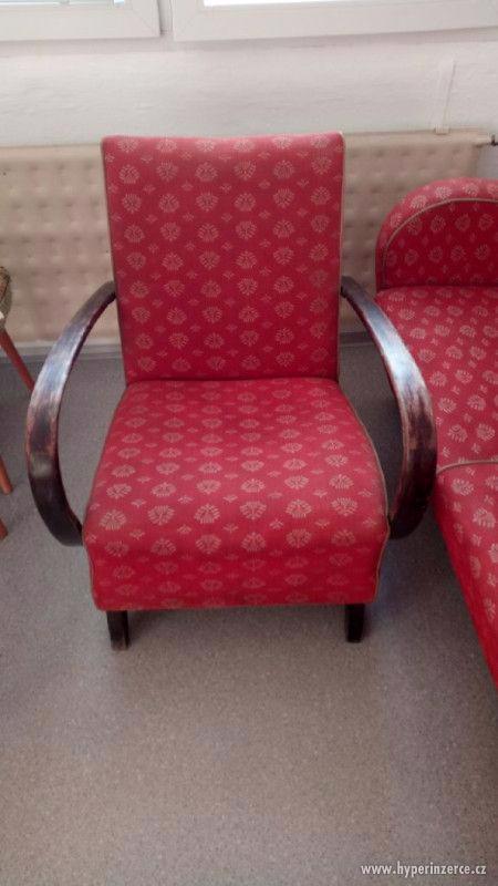 Pohovka a křesla J. Halabala - foto 3