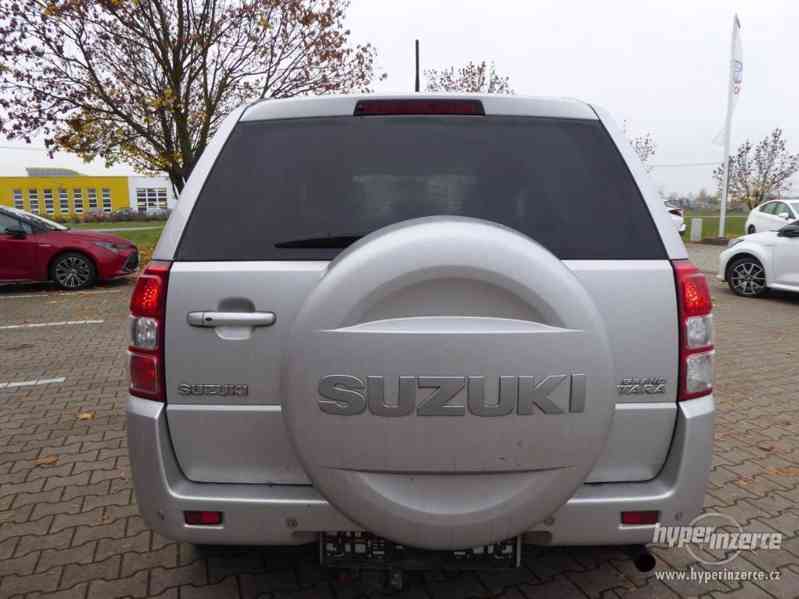 Suzuki Grand Vitara 2.4 Comfort+ benzín 124kw - foto 3